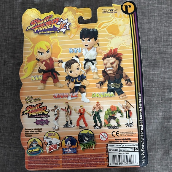 Street Fighter Jr. Round One Ryu Action Figure - Picture 8 of 8